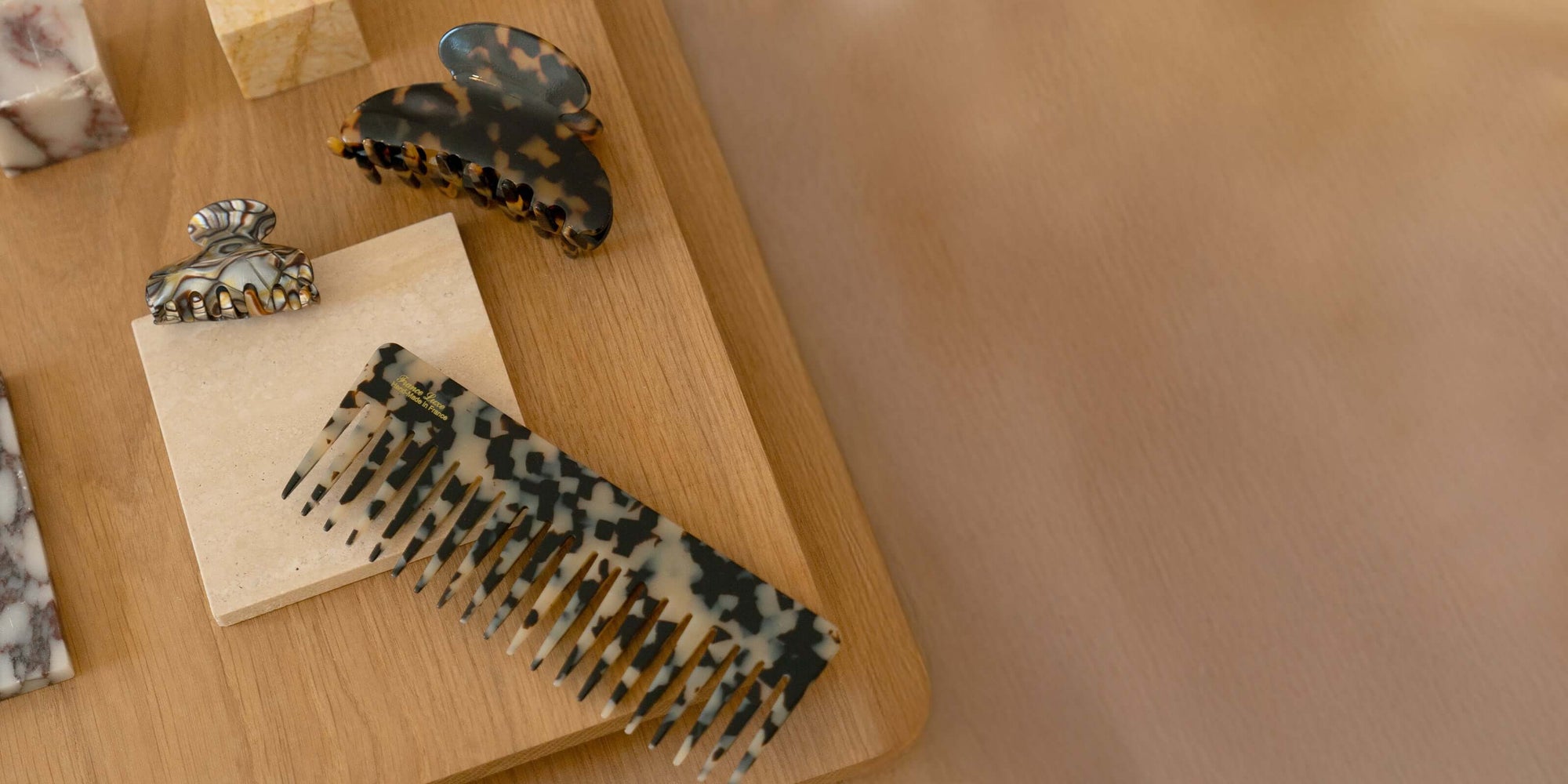 french hair accessories for women.