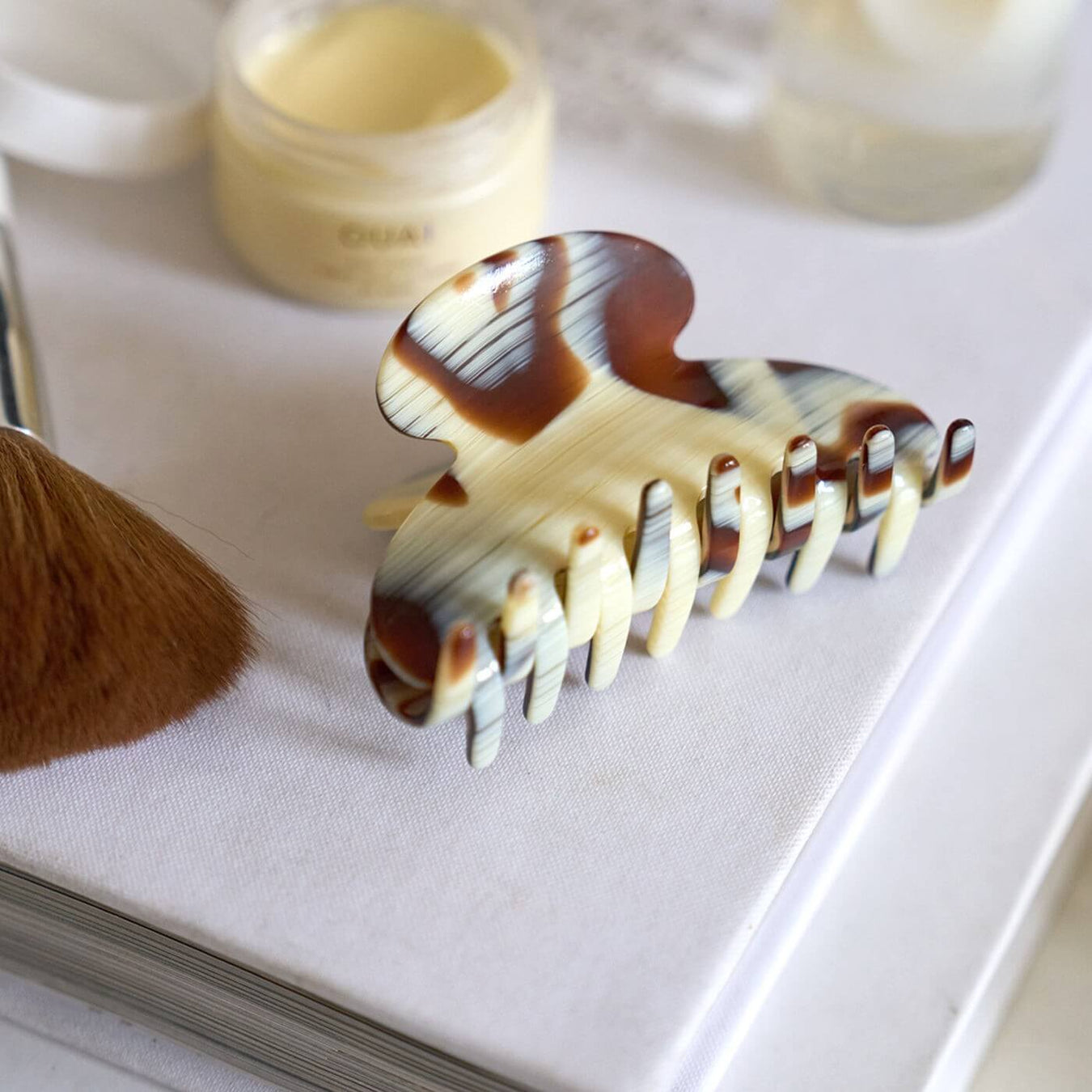 tortoise claw hair clip made in france